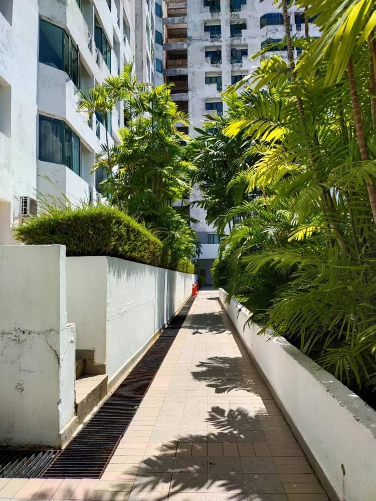 Apartemen Likas Square - Kk