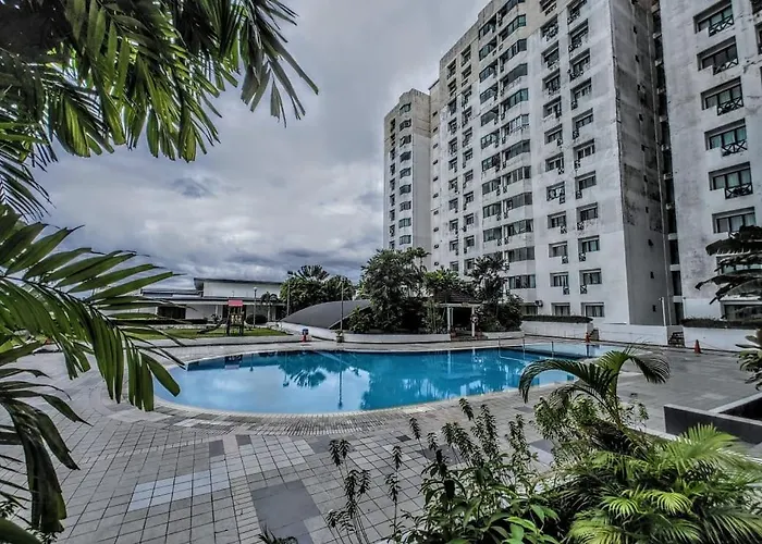 Likas Square - Kk Apartment Suite